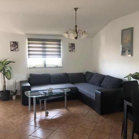 Apartman SARA Rovinj Bagian luar foto